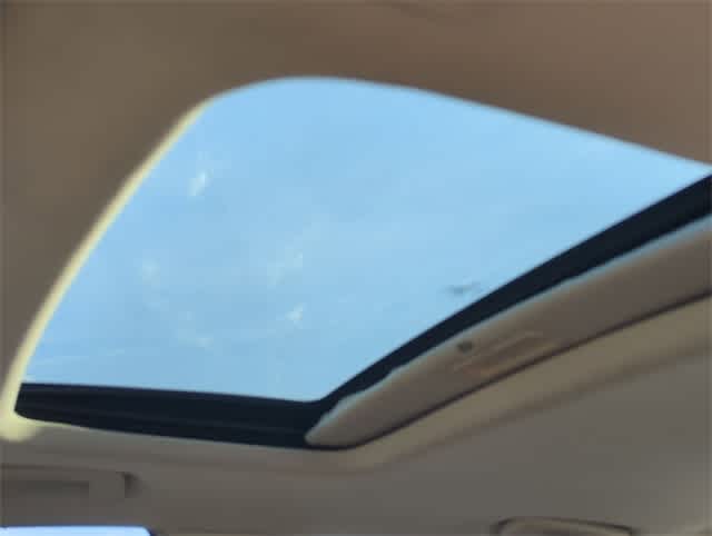 Thumbnail: 2012 Ford Fusion - 19