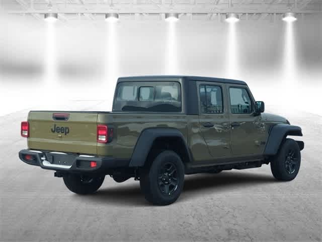 Thumbnail: 2026 Jeep Gladiator - 8