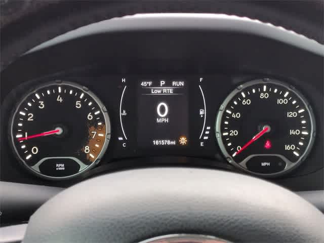 Thumbnail: 2017 Jeep Renegade - 38