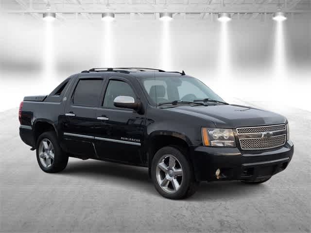 Used 2013 Chevrolet Avalanche LTZ with VIN 3GNTKGE76DG153996 for sale in Garden City, MI