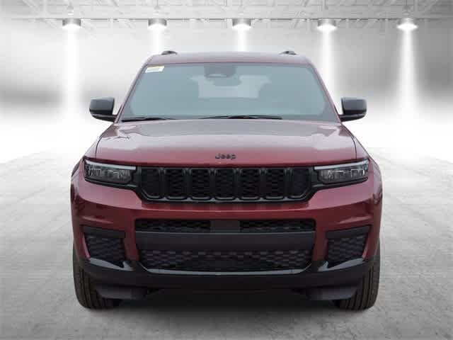 2025 Jeep Grand Cherokee Altitude X photo 3