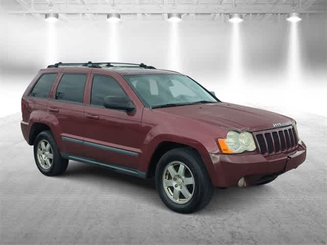 Used 2008 Jeep Grand Cherokee Laredo with VIN 1J8GR48K68C109017 for sale in Garden City, MI