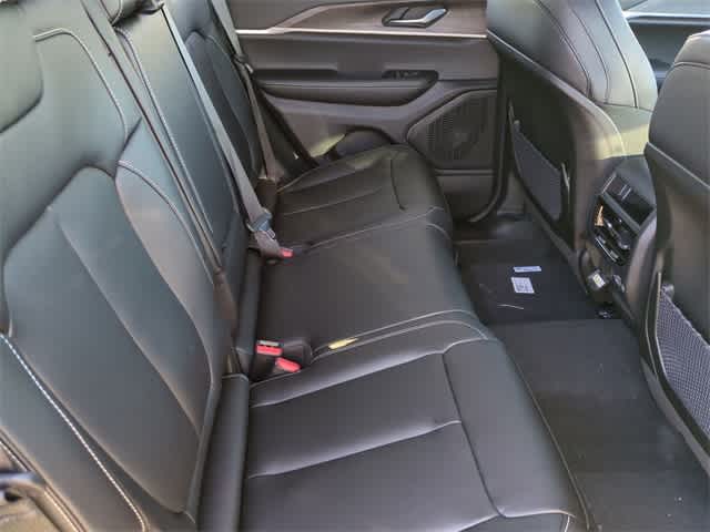 Thumbnail: 2025 Jeep Grand Cherokee - 22