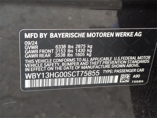 Thumbnail: 2025 BMW i5 - 38