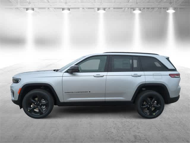 Thumbnail: 2025 Jeep Grand Cherokee - 5