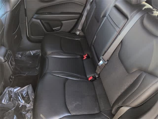 Thumbnail: 2018 Jeep Compass - 19