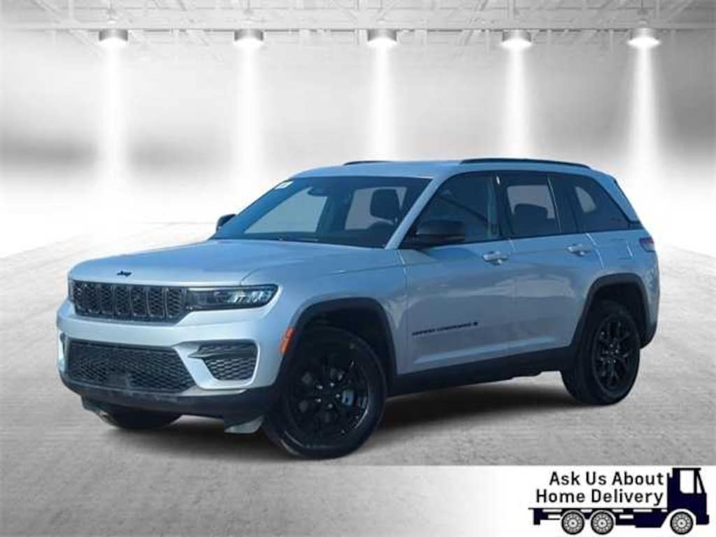 New 2025 Jeep Grand Cherokee Laredo Sport Utility