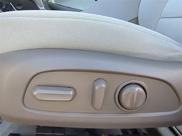 Thumbnail: 2020 Chevrolet Malibu - 18