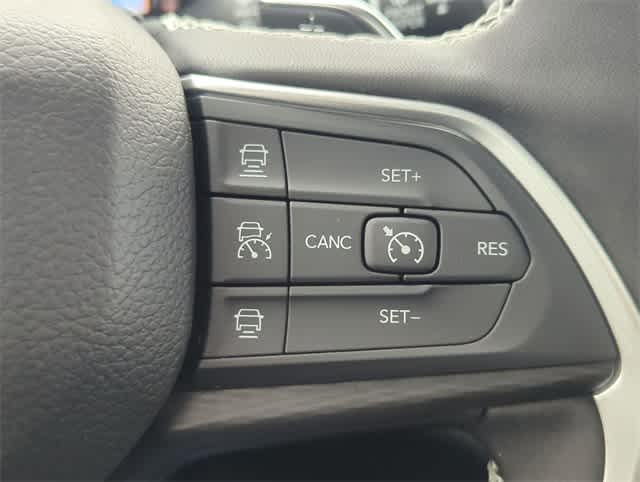 Thumbnail: 2025 Jeep Grand Cherokee - 26