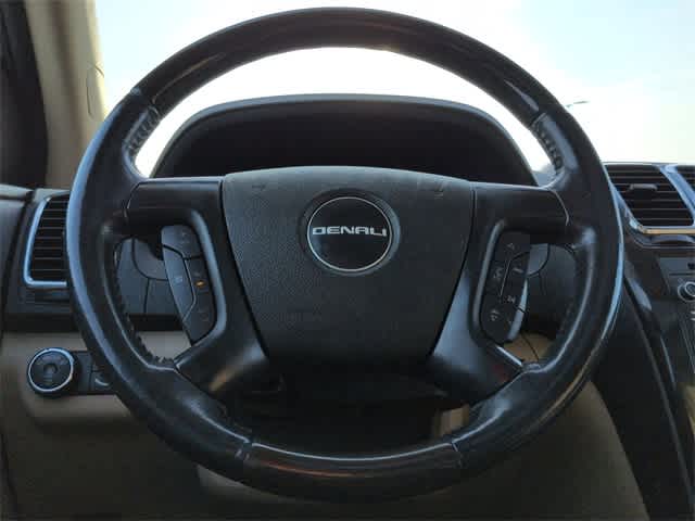 Thumbnail: 2012 GMC Acadia - 26