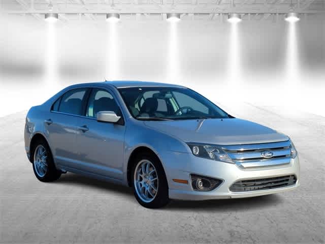 Used 2010 Ford Fusion SE with VIN 3FAHP0HA7AR371580 for sale in Garden City, MI