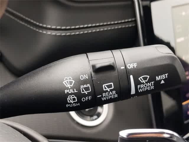 2025 Jeep Grand Cherokee Laredo 26