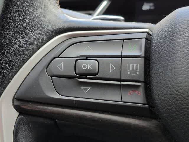 Thumbnail: 2022 Jeep Grand Cherokee - 24