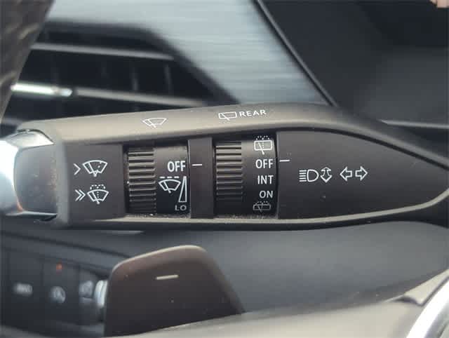 Thumbnail: 2025 GMC Acadia - 28