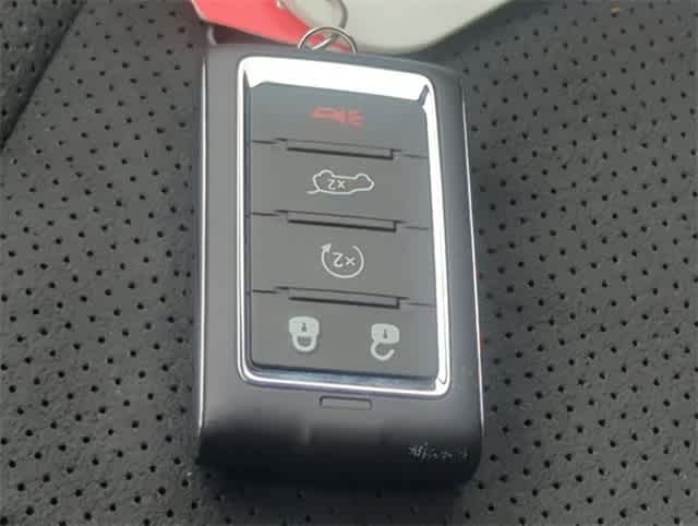 Thumbnail: 2026 Jeep Grand Cherokee - 36