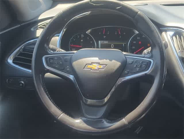 Thumbnail: 2018 Chevrolet Malibu - 24