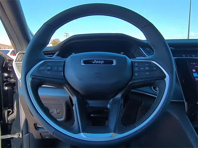 Thumbnail: 2025 Jeep Grand Cherokee - 24