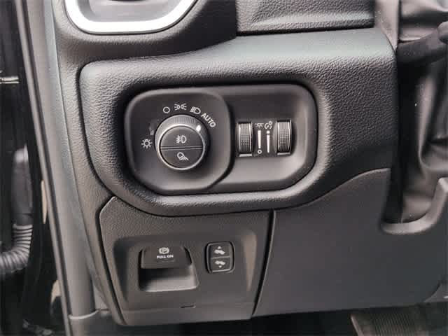 Thumbnail: 2026 RAM 1500 - 24