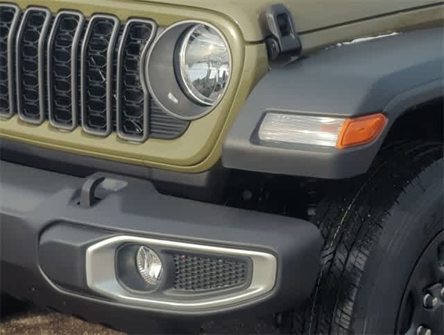 Thumbnail: 2026 Jeep Gladiator - 11