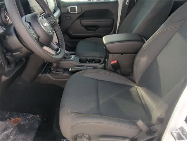 Thumbnail: 2026 Jeep Wrangler - 16