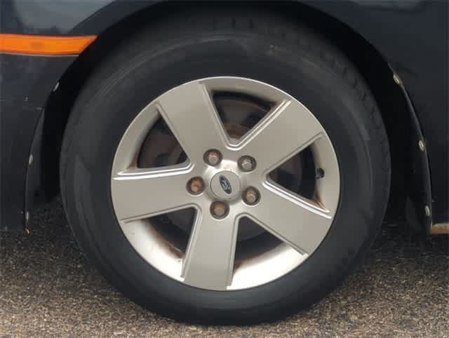 Thumbnail: 2009 Ford Fusion - 14