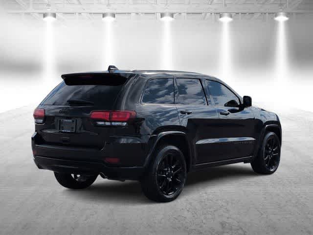 Thumbnail: 2019 Jeep Grand Cherokee - 8