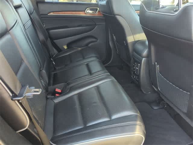 Thumbnail: 2011 Jeep Grand Cherokee - 21