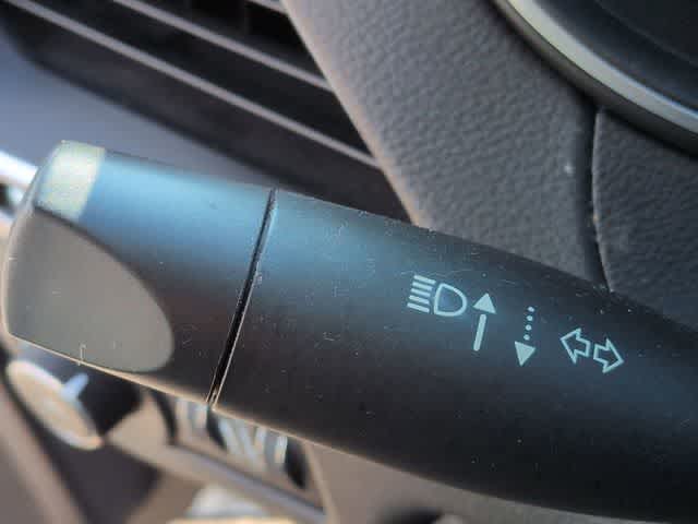 Thumbnail: 2021 Jeep Cherokee - 26