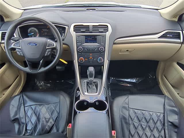 Thumbnail: 2014 Ford Fusion - 13
