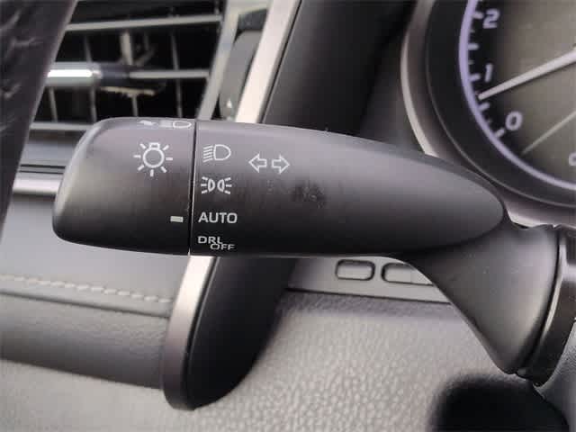 Thumbnail: 2023 Toyota Camry - 25