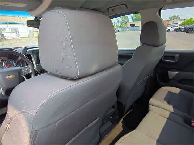 2018 Chevrolet Silverado 1500 LT 19