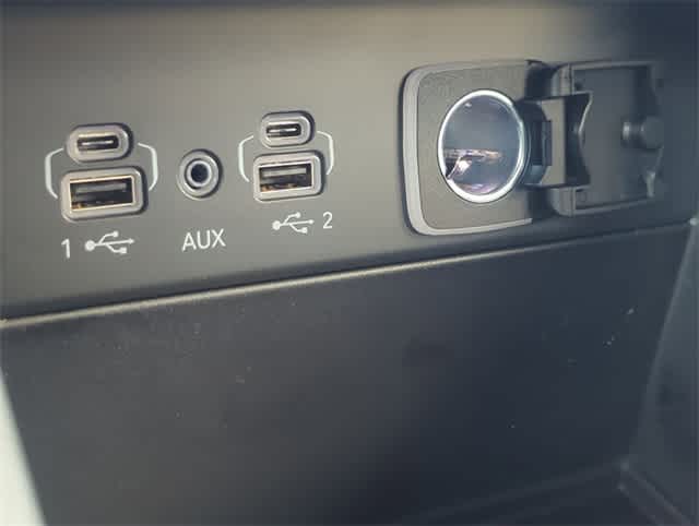 Thumbnail: 2025 Jeep Grand Cherokee L - 33