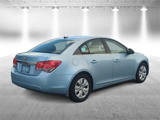 Thumbnail: 2012 Chevrolet Cruze - 8