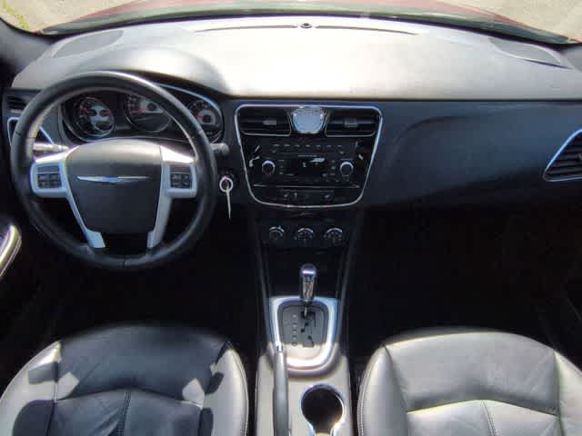 Thumbnail: 2013 Chrysler 200 - 14
