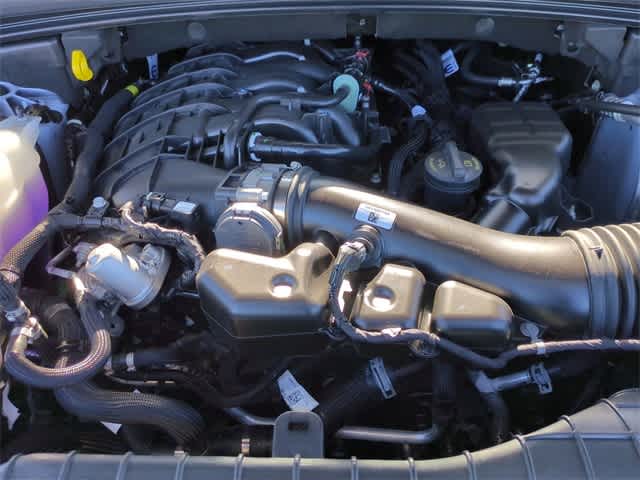 Thumbnail: 2025 Jeep Grand Cherokee - 14