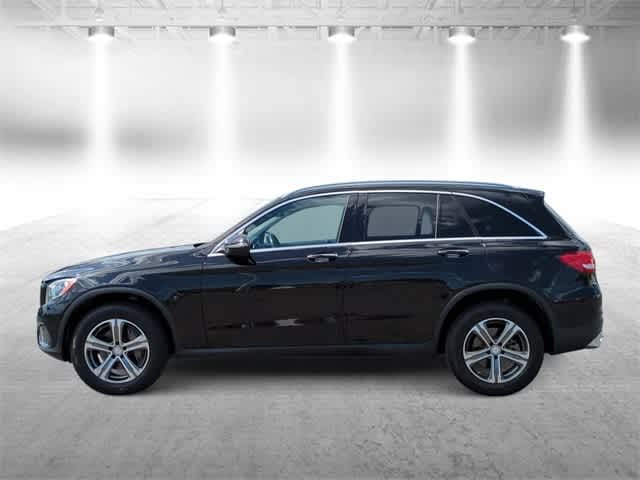 Thumbnail: 2017 Mercedes-Benz GLC - 5