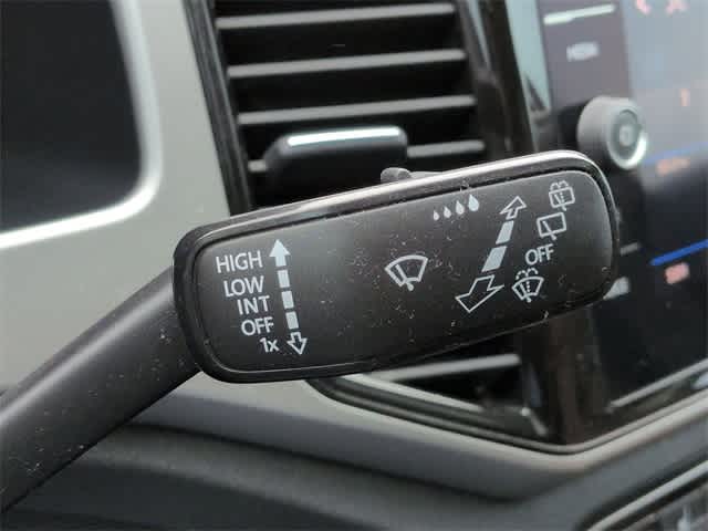 Thumbnail: 2022 Volkswagen Atlas - 29