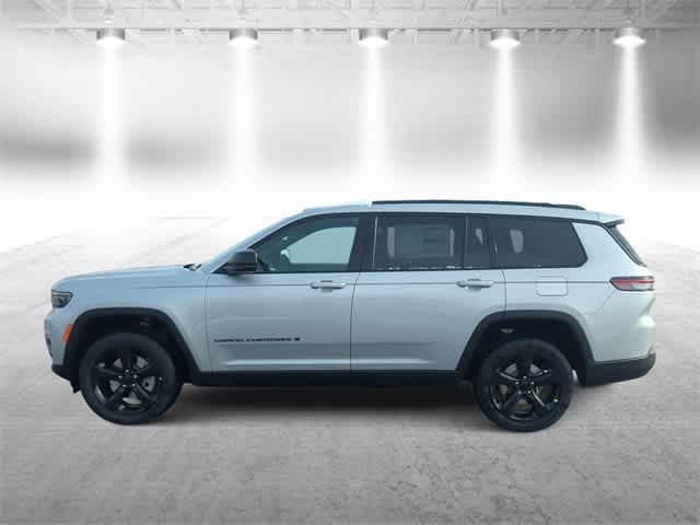 Thumbnail: 2025 Jeep Grand Cherokee L - 5