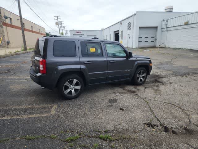 Thumbnail: 2016 Jeep Patriot - 11