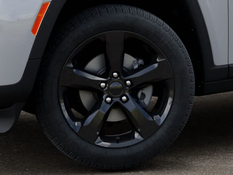 Thumbnail: 2026 Jeep Grand Cherokee L - 8