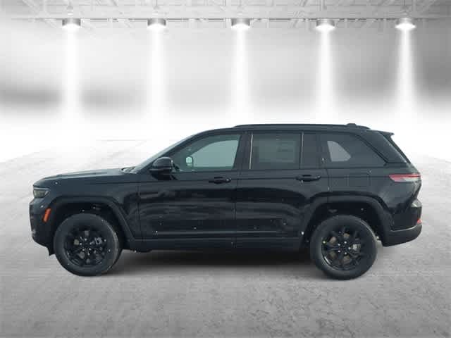 Thumbnail: 2025 Jeep Grand Cherokee - 5