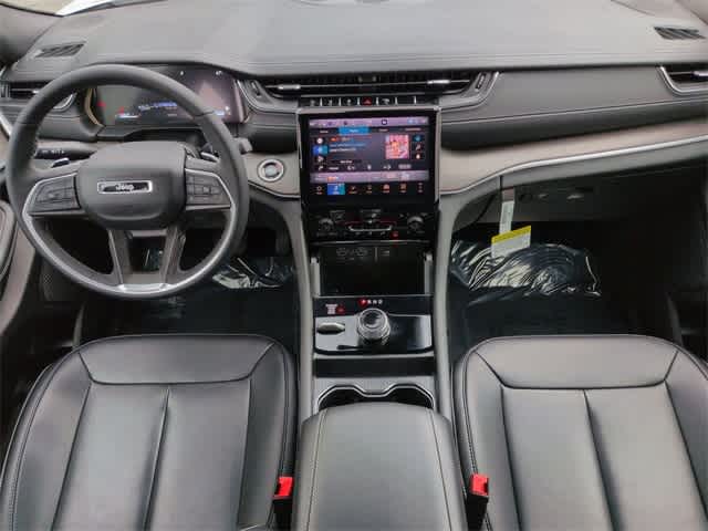 Thumbnail: 2025 Jeep Grand Cherokee - 15