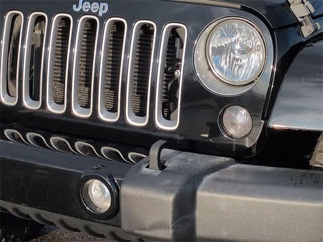 Thumbnail: 2016 Jeep Wrangler - 11