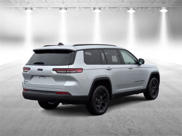 Thumbnail: 2025 Jeep Grand Cherokee L - 8