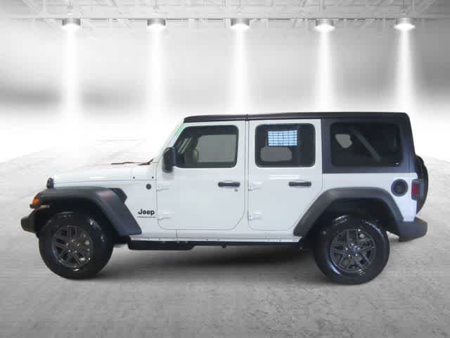 Thumbnail: 2026 Jeep Wrangler - 5