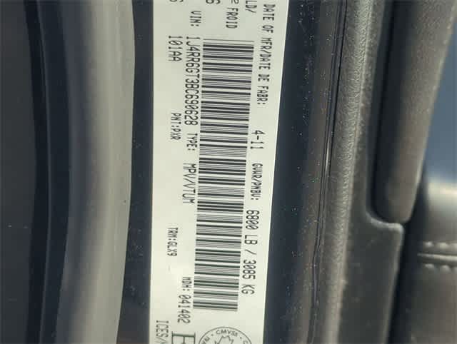 Thumbnail: 2011 Jeep Grand Cherokee - 37