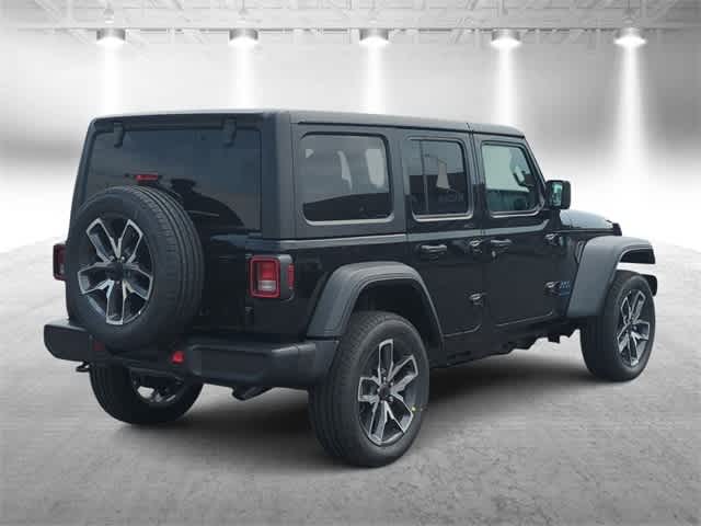 Thumbnail: 2025 Jeep Wrangler - 8