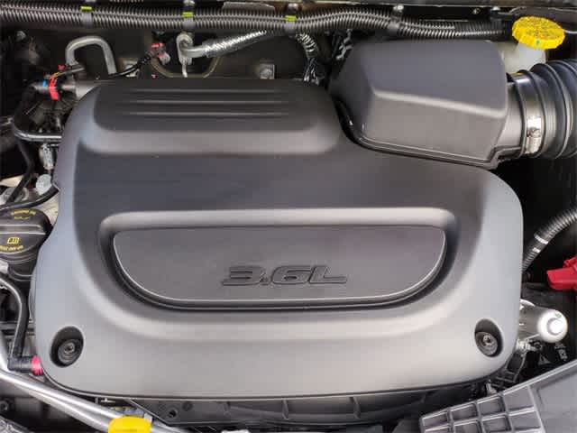 Thumbnail: 2026 Chrysler Pacifica - 15