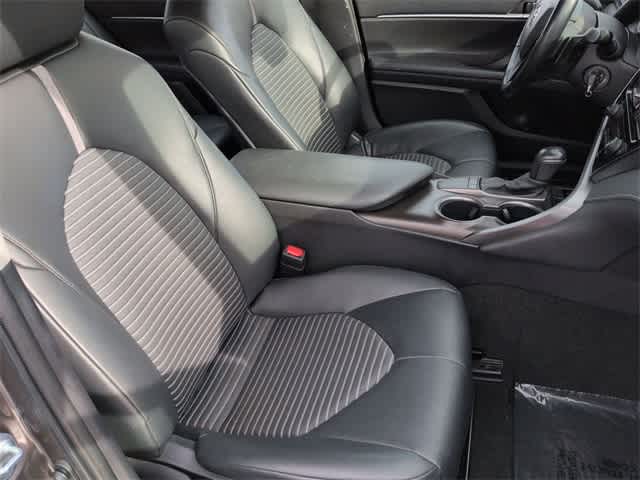 Thumbnail: 2023 Toyota Camry - 22