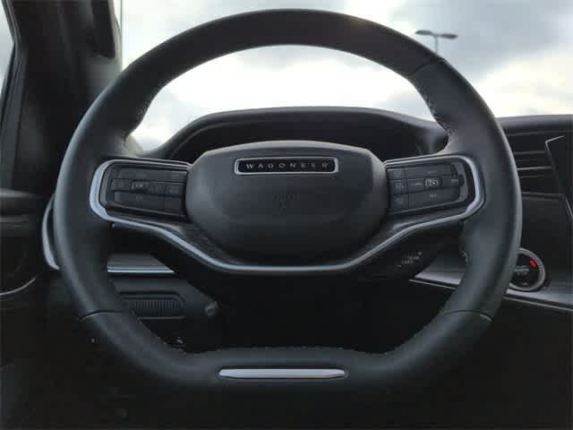 Thumbnail: 2024 Jeep Wagoneer - 23